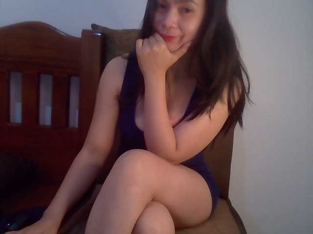 Fotogrāfijas Simply_Amaya Hello Guys , I'm back , Lets have fun , make me naked with your tips ....
