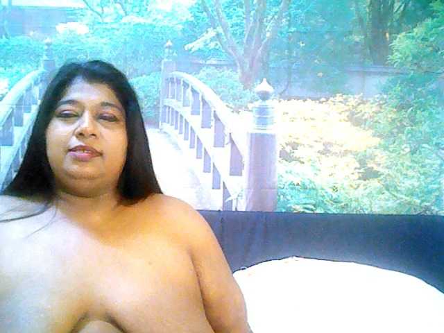 Fotogrāfijas Indianhoney hey guys come on lets have some fun