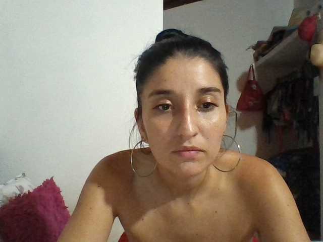 Fotogrāfijas mao022 hey guys for 2000 @total tokens I will perform a very hot show with toys until I cum we only need @remain tokens