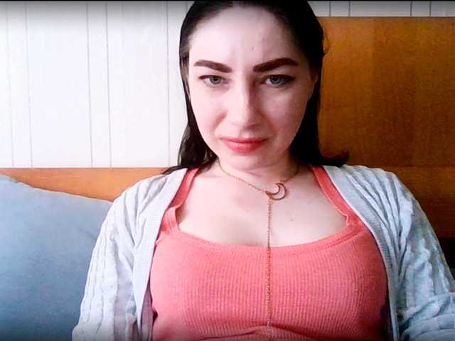 Fotogrāfijas panterol Please, welcome to me!♥Play with my tits in a group or private and I want you to cum on my hot tits ♥ (Purpose: Masturbation ♥if you want to show me your penis, the camera cost 20 tokeon)